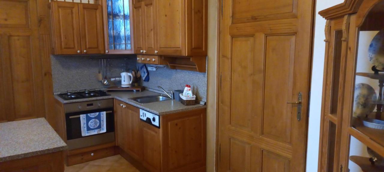 Sulcburg Apartment Cetenov ภายนอก รูปภาพ