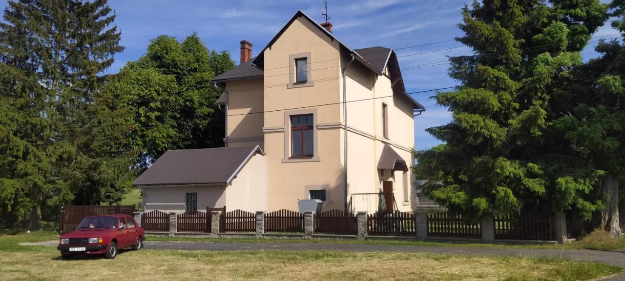 Sulcburg Apartment Cetenov ภายนอก รูปภาพ