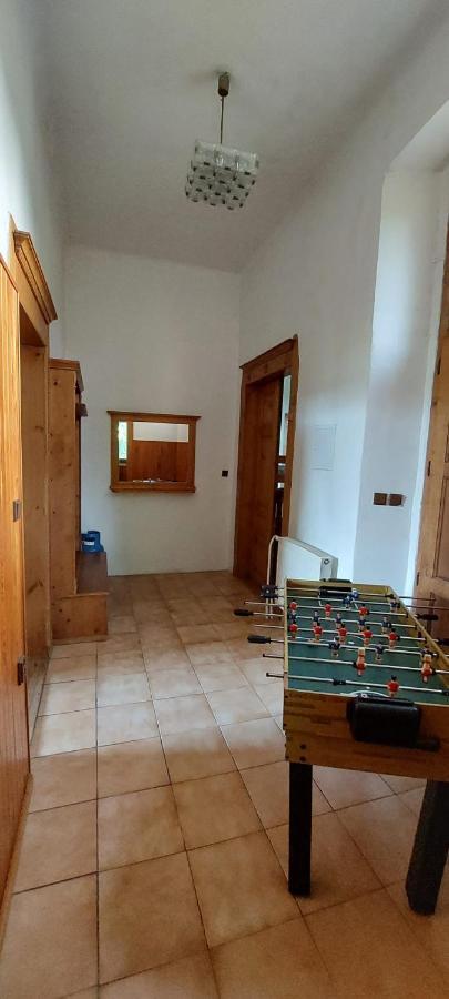 Sulcburg Apartment Cetenov ภายนอก รูปภาพ