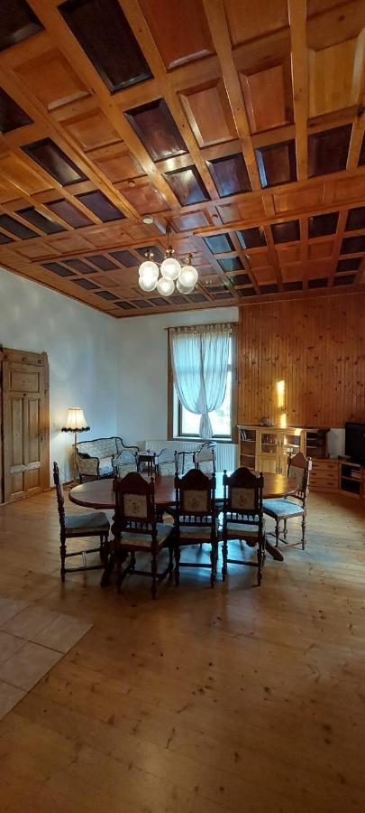 Sulcburg Apartment Cetenov ภายนอก รูปภาพ